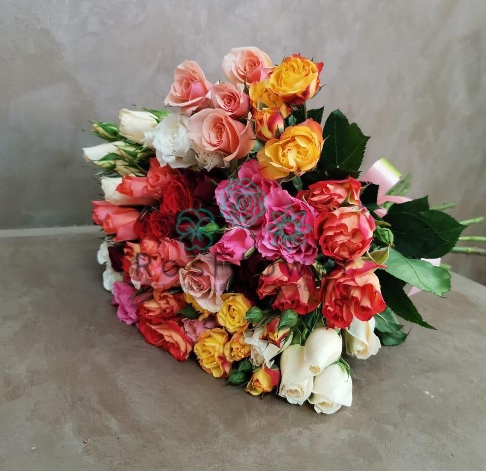 Букет цветов из: Розы в Манасе