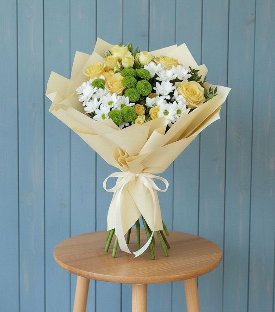 Букет цветов из: Хризантемы и Розы в Манасе