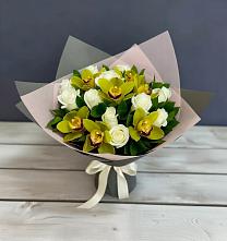 Букет цветов из:  Орхидеи и Розы в Манасе