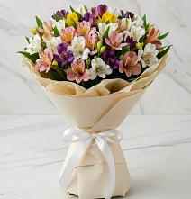 Букет цветов из:  Альстромерии #REPLACE_PRED# Манасе