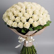 Букет 101 беля роза Белоснежка в Манасе